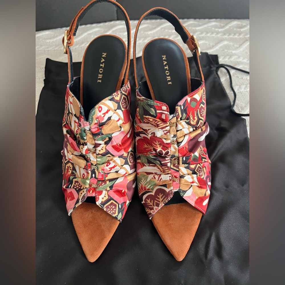New! Natori Vibrant Patterned Slingback Satin & Leather Heels Various Sizes - Picture 5 of 13